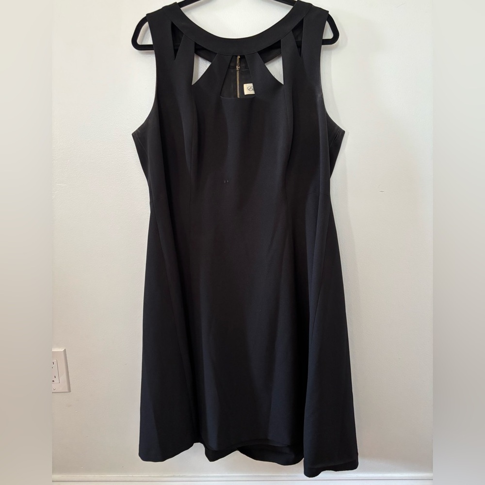 Eliza J Black Sleeveless Mini Dress Size 18W